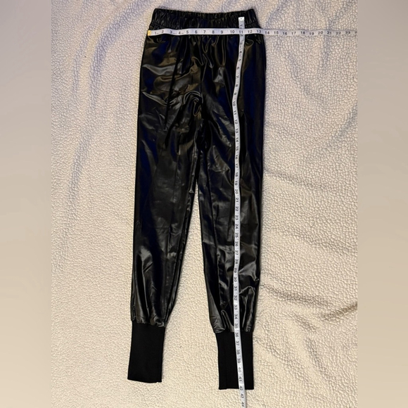 Lulunico by Chicways Black Faux Leather Joggers Small - Picture 10 of 13